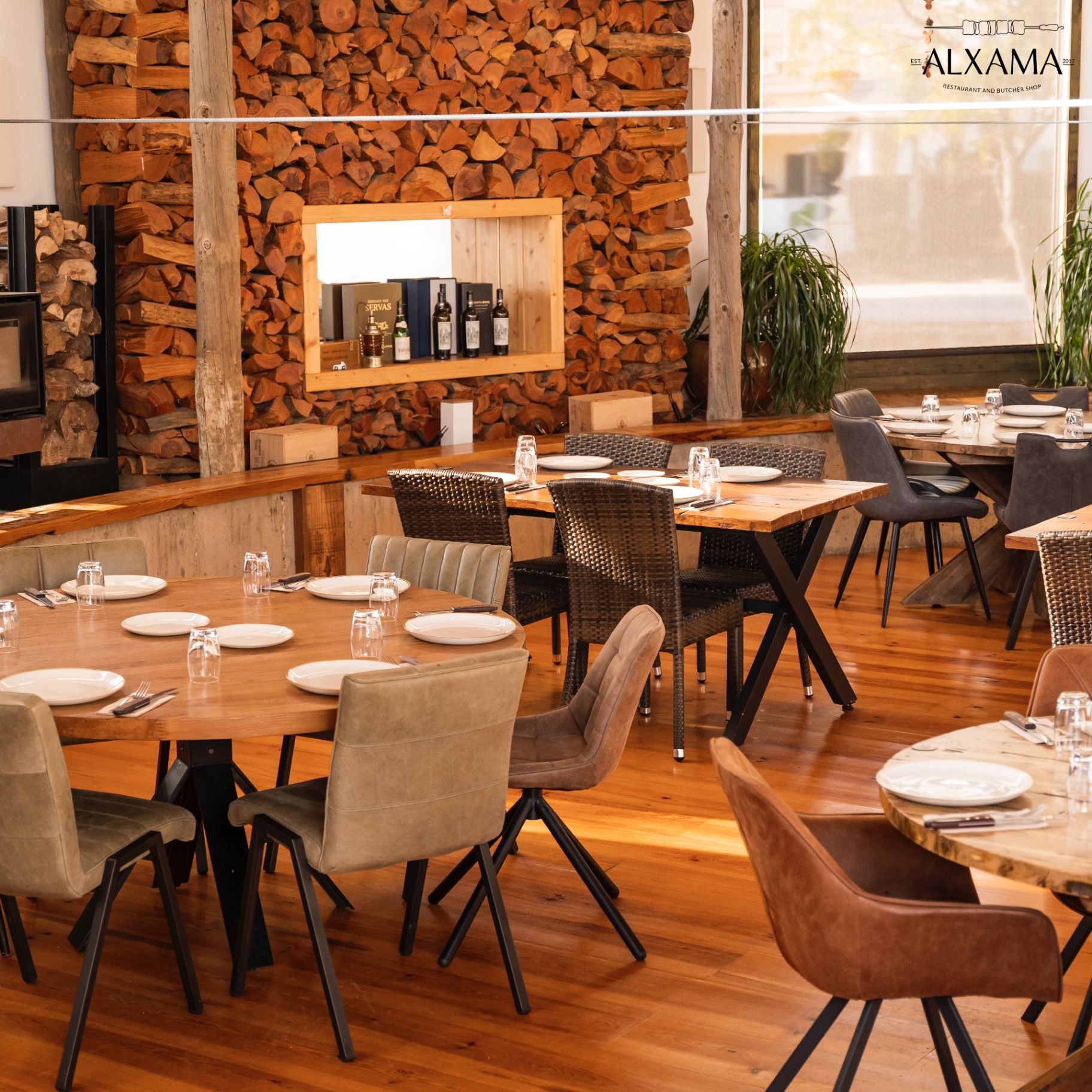 ALXAMA Steakhouse Algarve — best steakhouse in the Algarve with wood-fired grill in Quarteira